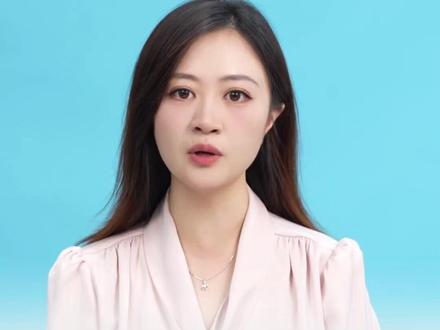 巡警回应男子在高速服务区加油被拒后,将汽油喷洒地面:重庆高速禁摩,工作人员系正常劝阻,律师:涉嫌危害公共安全,属违规#渝湘复线 #摩托车 #禁摩高速 #加油站 #热点