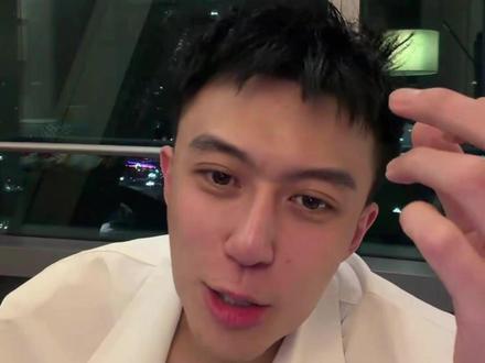 每天直播的娱乐环节不专业哈哈 #月老鳌烨