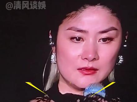 明明是豪门世家,为何陈慧琳婆婆葬礼如此低调?看到俩儿子一身朴素,才懂家风传承#陈慧琳 #陈慧琳演唱会 #陈慧琳的背景有多强大 #影娱热点团 #内容启发搜索