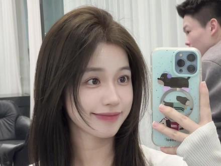 巨显脸小的刘海!简易教程来了!! #修颜刘海 #发型