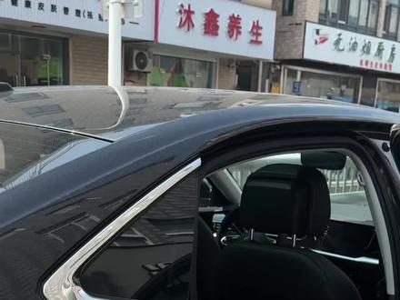 帕萨特后排怎么坐才最舒服,赶在五一,这个假期就舒舒服服的坐后排吧#大众车主经验分享 #帕萨特380 #汽车知识分享 #帕萨特使用小技巧 #帕萨特十全十美