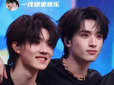 严浩翔苏新皓互动真的让人心软软!好期待下一次同框啊!#严浩翔 #苏新皓 #时代峰峻 #物料 #爱豆