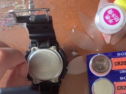 卡西欧换电池#手表 #穷鬼#卡西欧 #这个钱必须由我赚