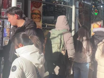 蜜雪冰城美国首店开业:可选200%糖度,冰鲜柠檬水1.99美元#蜜雪冰城