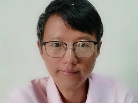 线性代数,单位向量与正交,自然数的单位是1,那么单位向量与1是什么关系呢,正交又是什么概念呢#机器学习 #人工智能 #程序员 #线性代数 #每天学习一点点