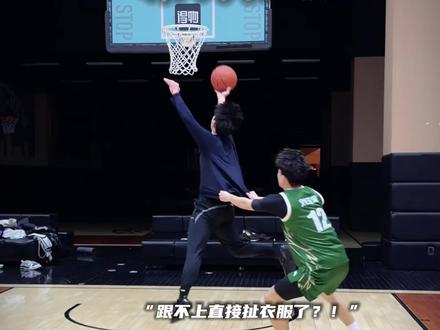 cuba一级联赛队长打球简单高效,这次是真刀真枪干,他的全场实力能碾压我!#单挑 #实战篮球 #利刃6v2 #利刃时刻