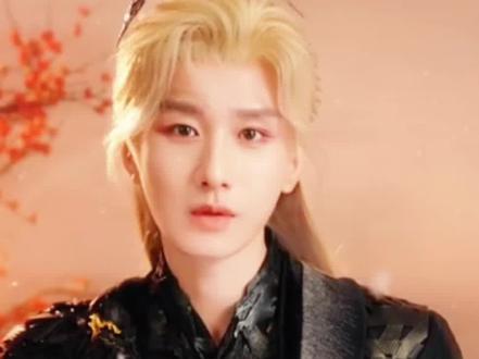 成毅拍戏意外坠落,后脑勺触地引忧#成毅