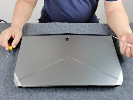 外星人换电池.mp4 #外星人笔记本 #笔记本 #电池 #电脑维修 #拆机视频教程 #游戏本 #电脑知识