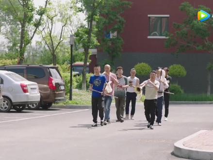 #槑头槑脑 程野结婚,被老王整成了白事