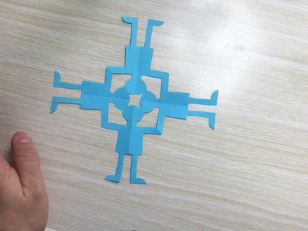 对称剪纸4个小人#手工剪纸