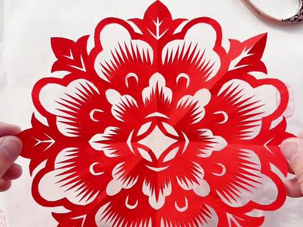 漂亮的窗花剪纸“有钱花” #手工剪纸 #民间手艺 #教程教程#窗花剪剪