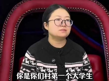 成都混团世界杯首盘,王楚钦/孙颖莎3比0战胜黄镇廷/杜凯琹,莎莎失误一球后再现“苍天大地”场面。#王楚钦 #孙颖莎 #热点 #国乒#王楚钦孙颖莎混团开门红