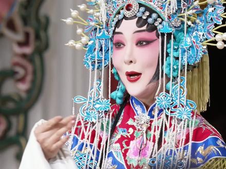 大型撩妹翻车现场#游龙戏凤 #裘识 #张梓溪 #北京京剧院