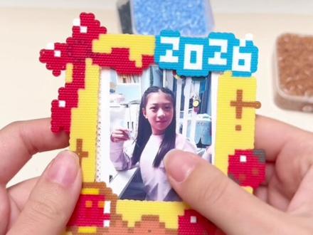 你们更喜欢谁的拼豆呢?#拼豆 #母女日常 #亲子互动