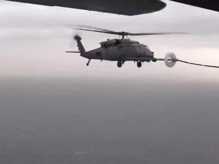 飞机是如何空中加油的,它分为软式和硬式两种,看完涨姿势了#科普 #知识分享 #科技 #知识 #工业设计 #动画演示#飞机#加油@抖音创作者中心