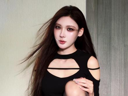 她对你好吗#半点心 #高跟鞋 #御姐 #变装#大长腿