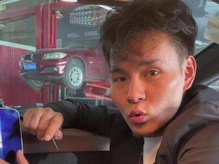 #中控面板 难怪车主拆不掉,原来螺丝藏起来啦#奔驰 #仪表台 #汽车保养与维修 #修车 @DOU+小助手 @抖音小助手