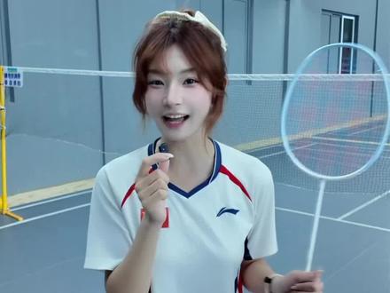 🏸我不选它还选啥呢…#川崎极光7 #极光7极光蓝 #打羽毛球女生 #羽毛球 #球搭子