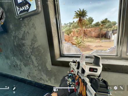 飞镖原来能打这么远 #麦小雯 #哈基峰 #三角洲行动