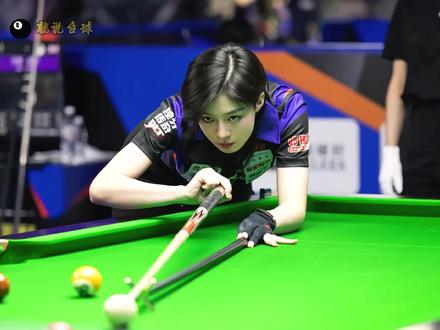 那个被叫“台球界迪丽热巴”的女孩,凭什么绊住了秦利文?#王思诺#秦利文 #台球#乔氏五百万总决赛
