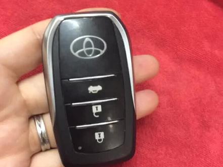 丰田普拉多等遥控器如何换电池,汽车用品小知识