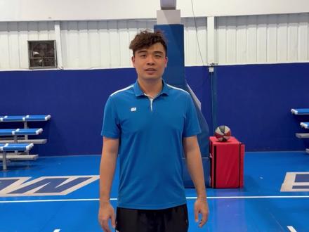 中考体育篮球满分攻略📝
流程拆解+动作规范+实战模拟
一步到位,轻松拿捏篮球项目!
#澳冠体育 #篮球 #中考 #体育教育 #篮球技巧