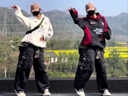 魔性O拉摆摆舞 #一学就会系列 #抖音潮流舞蹈大赛