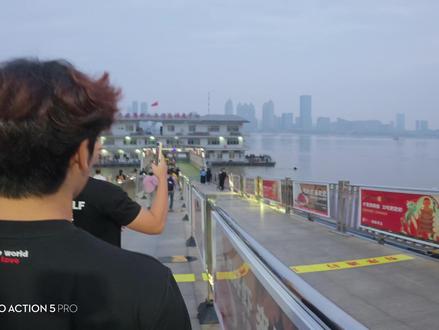 某天 我 朋友 武汉 1.3元 船#武汉