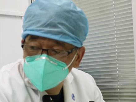 男子肛门湿哒哒半个多月,有时会有黄色分泌物流出,原来是肛窦发炎了。开点药就行,没啥大问题!#名中医 #调理肠胃