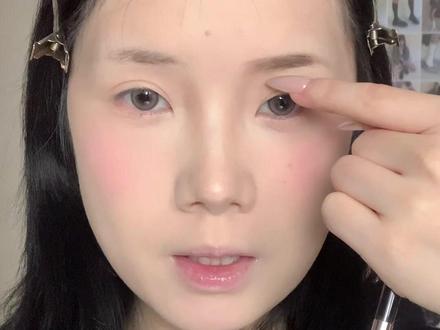 五官分散肉圆脸混血妆教思路|Angelababy古早混血妆 8分钟超详细妆教!
#Angelababy仿妆 #抖音美妆年度宝藏 #晒晒我的年度宝藏妆容 #分享我的年度妆容关键词 #妆容教程