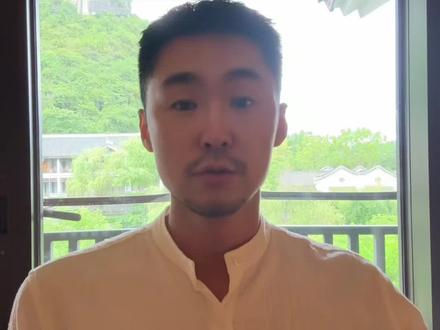 华尔街传奇为何清仓谷歌建仓微软? 华尔街传奇为何清仓谷歌建仓微软?
微软的诱惑在哪里?
#美股 #微软 #华尔街 #财经 #金融