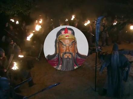 为什么关羽的雕像要闭着眼睛#wo是真膨胀了 @抖音小助手