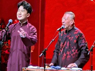 台上《单身保卫战》,台下继续催婚