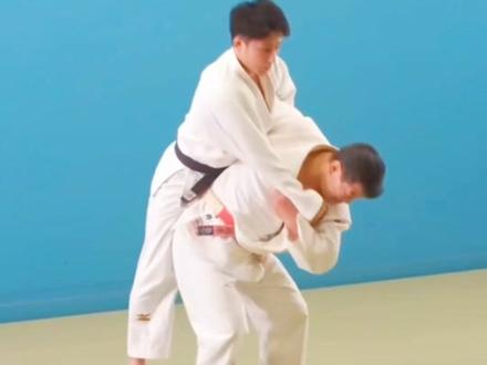 柔道五大杀招,收藏慢慢练#柔道 #摔跤运动员 #暴力美学 #柔道运动员 #校园生活 @DOU+上热门 @DOU+小助手