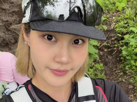 纪念一次关门山越野赛被“关门” 头一次体验上收容车,不怪天气不怪赛道堵车,怪的是自己确实没好好备赛,起跑还跑得慢,关门山我们明年再见!
#我不是户外天才吗 #关门山壹佰 #越野赛