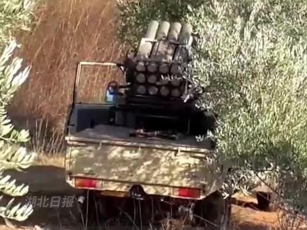 黎巴嫩真主党与以色列继续在边界地区交火,黎方5名武装人员在交火中身亡。