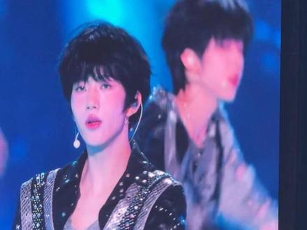 #张函瑞 #张桂源 #桂瑞
我真的被美哭了😭😭😭衔接的超级帅😭😭