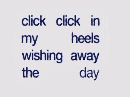 Frank Ocean 的《Day Away》是《Lonny Breaux Collection》中被低估的瑰宝。这首关于心碎和忘记这个人的曲目。同时frank无法克服他。他一直在思考,在每次谈话中似乎都会提到他的名字。就像他无法摆脱他的前情人一样。他希望自己能像《绿野仙踪》一样“咔嗒咔嗒地的脚后跟”,让这一天过去。我觉得很多人都能体会到这种感觉。我知道我可以,我们想放过这人,但我们似乎也做不到。但随着时间的推移,你会克服它们,你会找到更好的。
"Day Away" By Frank Ocean is an underrated gem from the "Lonny Breaux Collection". This track about heartbreak and getting over the person. And atp frank can't get over him. He's constantly thinking about and in every conversation his name seems to be brought up.
It's like he can't escape his ex lover. And he wishes that he could just "click his heels" like it's the wizard of oz and make the day go away. I feel like many can relate to this feeling. I know i can, we want to let go of this person but we just can't seem too. But in time you'll get over them and you'll find better.
#frankocean #dayaway#LonnyBreauxCollection