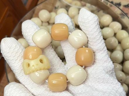 📦象牙果散珠开箱(四款合辑)~
#热门 #双十一必买 #手工diy #文玩手串 #女生文玩手串