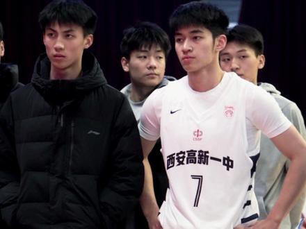 高新一中二童合体采访! @童年~ @童奕轩🏀 喜欢他们的快关注一下我!#耐高 #高新一中 #球员 #采访 #早餐派对