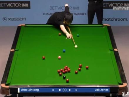 『陌上人如玉,公子世无双』 赵心童以7分零7秒强势轰出职业生涯首杆147!#斯诺克 #147 #赵心童 #冠军 #冠军联赛