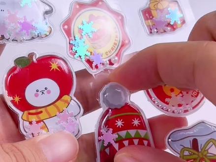 橘子妹的圣诞摇摇贴真好玩 #玩具视频#玩具推荐