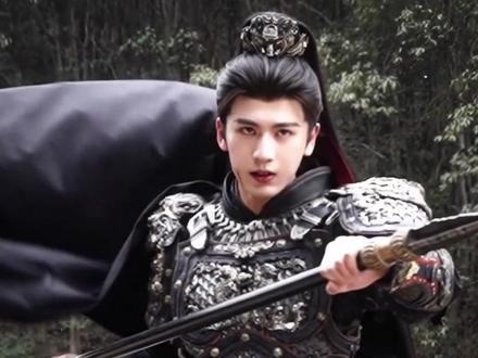 一眼心动!张凌赫的审美真的夯爆啦!!#明星同款 #张凌赫 #女鞋