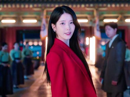 李知恩、边拓锡最新爆款韩剧《21世纪大军夫人》它来了!#李知恩 #韩剧 #影视解说 #抖音精选