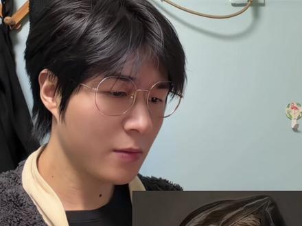 毒苹果变装吗?有点意思(原作者:@既白 )#小Q不是小抠