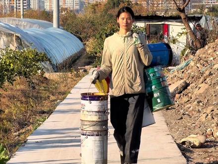 我觉得2026 我还能走的更远 更好 还能更勇敢 更幸福!#合肥索菲亚婚纱摄影 #垃圾堆里的超模 #转场 #画画的子衿