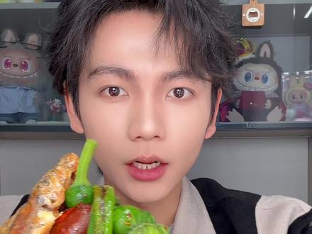 2026希望跟护栏饭一样这么满满当当 #今天吃什么 #这一口简直香迷糊了 #馋哭了 #吃饭