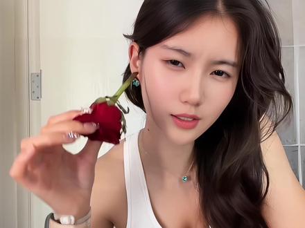 她被网友称做跨栏界刘亦菲,却因比赛穿搭被网暴至今 #夏思凝 #跨栏 #体育人物 #抖音精选