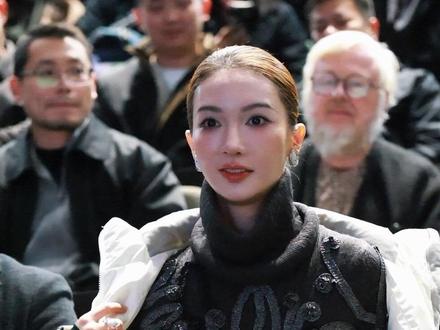 #金晨 贴头皮盘发 怎么美成这样了🥰