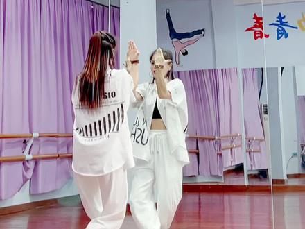 你们要的 《多年以后》背面口令分解来拉#背面慢动作分解 #口令分解 #曳步舞#抖音小助手 #教程 @DOU+小助手